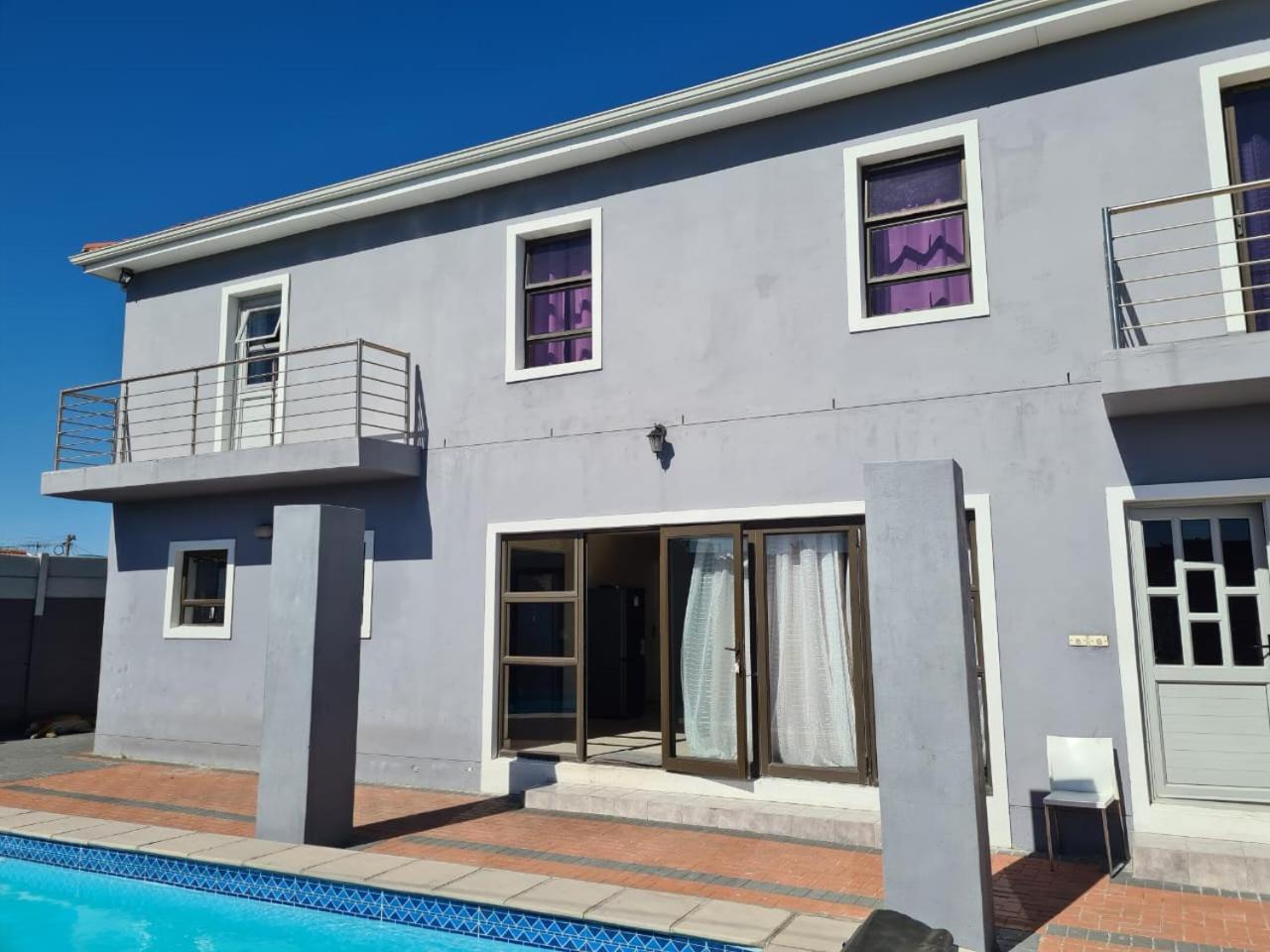 Homestay Pemba's Cape Town